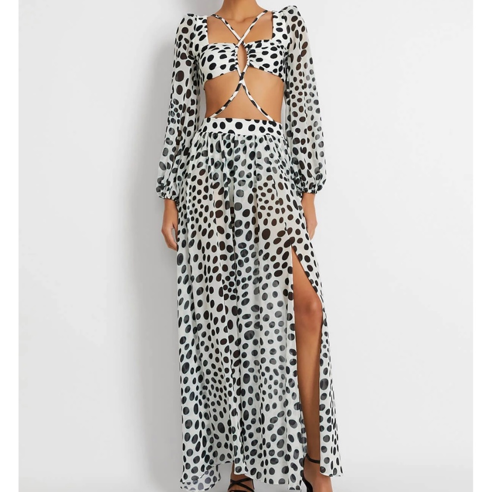 Patbo BOSSA LONG SLEEVE CUT-OUT DRESS